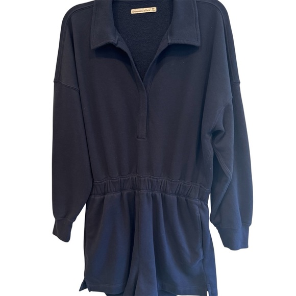 Abercrombie & Fitch Fleece Long Sleeve Shorts w/Pockets Romper Size M Petite - Picture 3 of 7